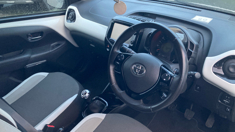 Toyota Aygo 1.0 VVT-i X-Press 5dr Petrol Hatchback